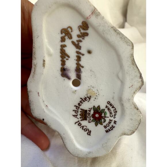 Cardinal Perched On Tree Trunk Royal Adderly Bone China 3.5" Staffordshire. - Picture 13 of 14